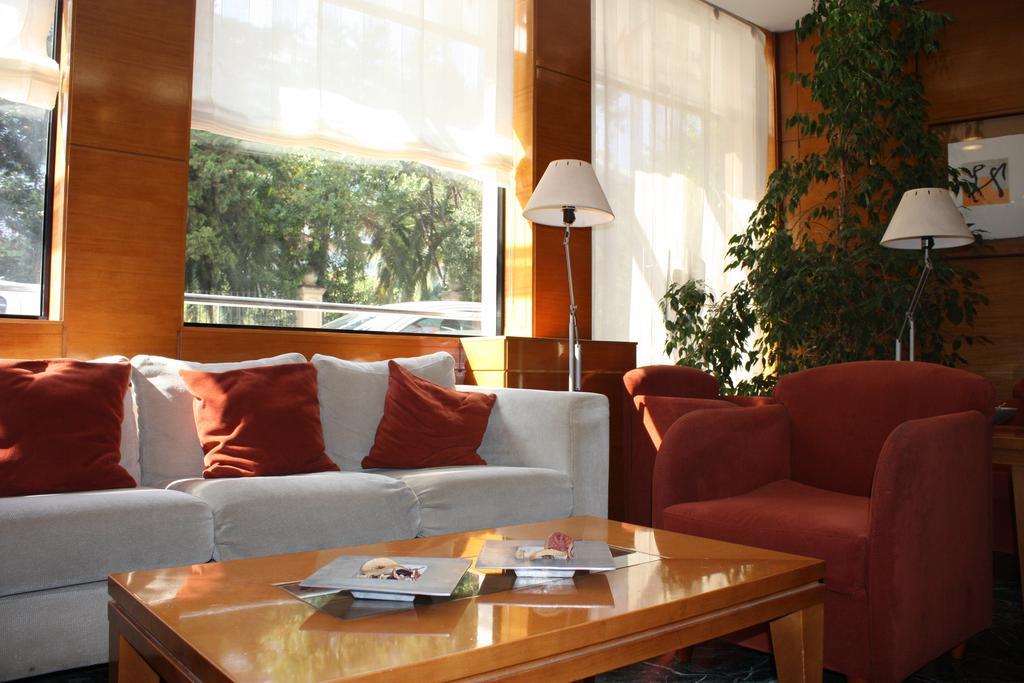 Hotel Pedralbes バルセロナ エクステリア 写真