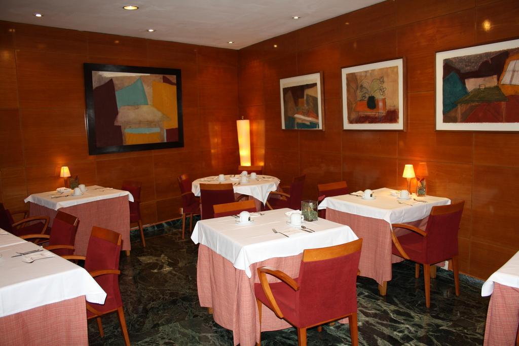 Hotel Pedralbes バルセロナ エクステリア 写真